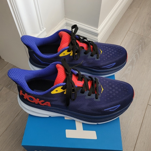 COPY - Mens Hoka Clifton 9 Size 10D - Picture 2 of 8